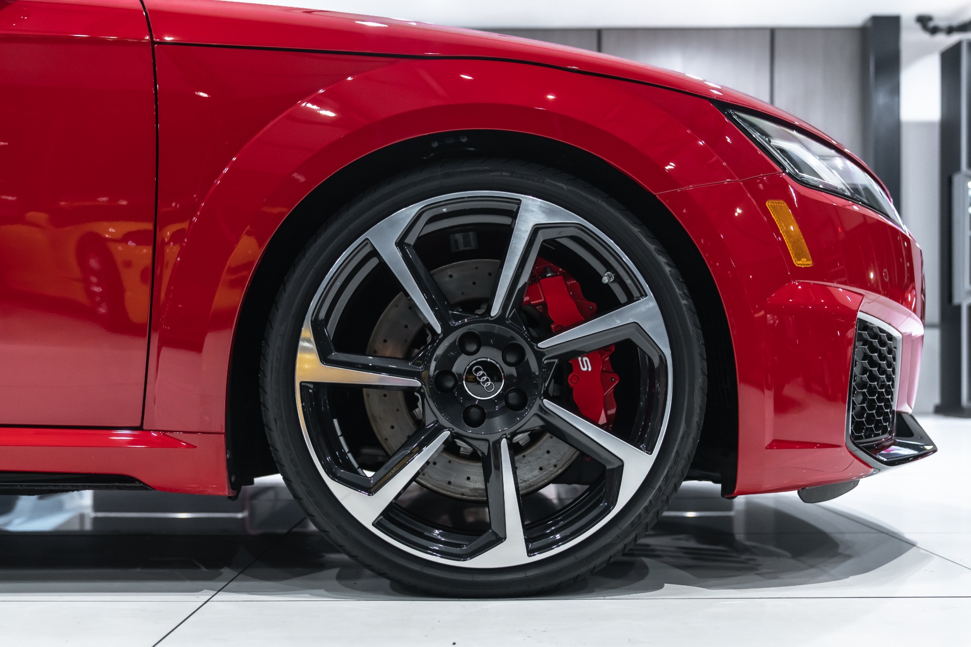 Used-2019-Audi-TT-RS-25T-Quattro-LOADED-Technology---Dynamic---Black-Optic---RS-Design-Package