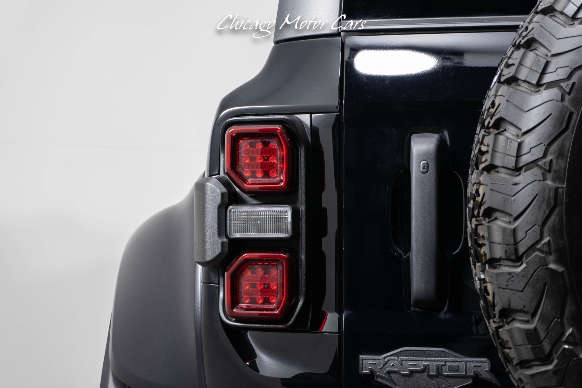 Used-2022-Ford-Bronco-Raptor-RARE-37-INCH-BEADLOCK-WHEELS-CARBON-FIBER-PACK-LOADED