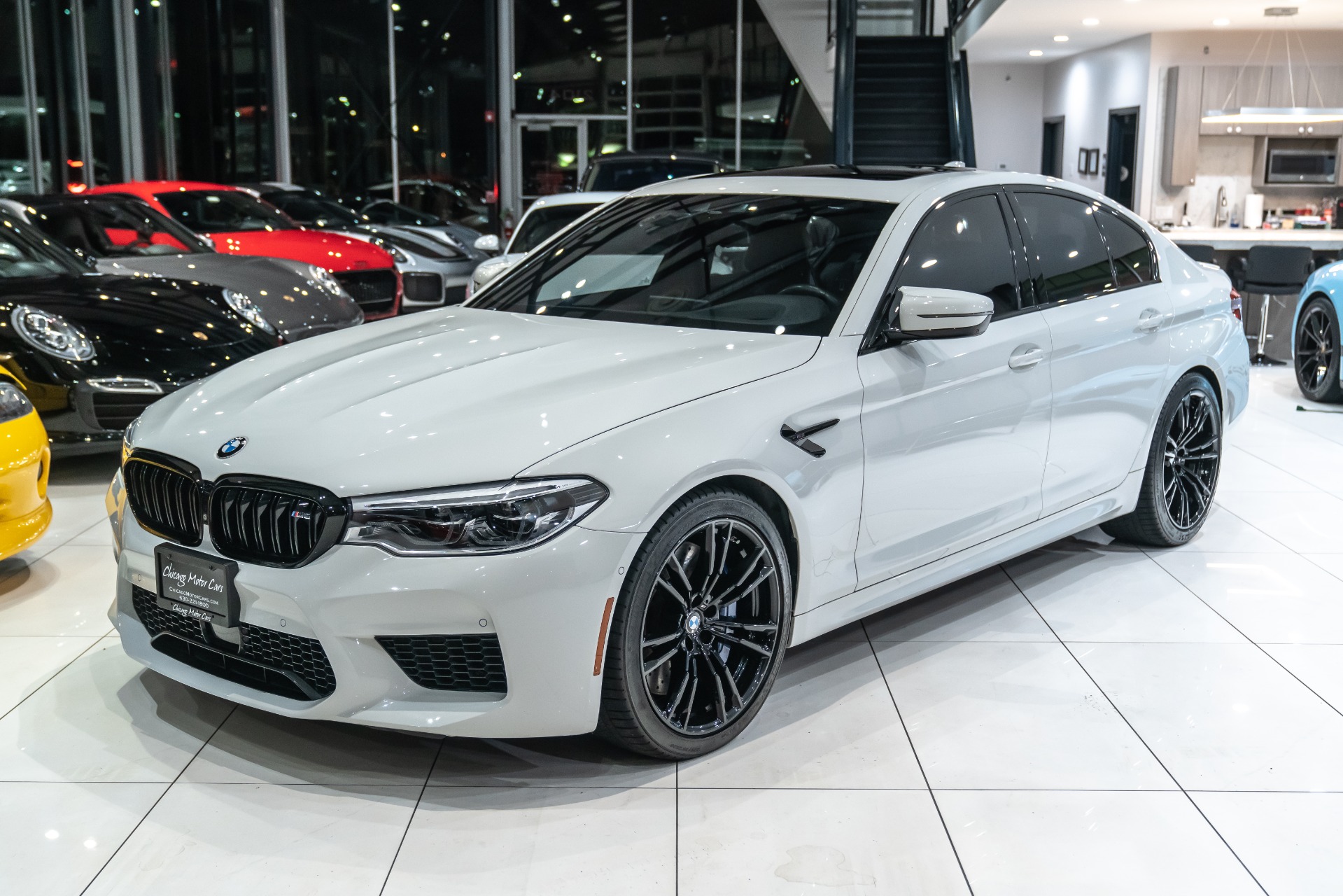 Used-2019-BMW-M5-AWD-Sedan-Alpine-White-Executive-Pkg-Massage-Seats-Driving-Assist-Plus