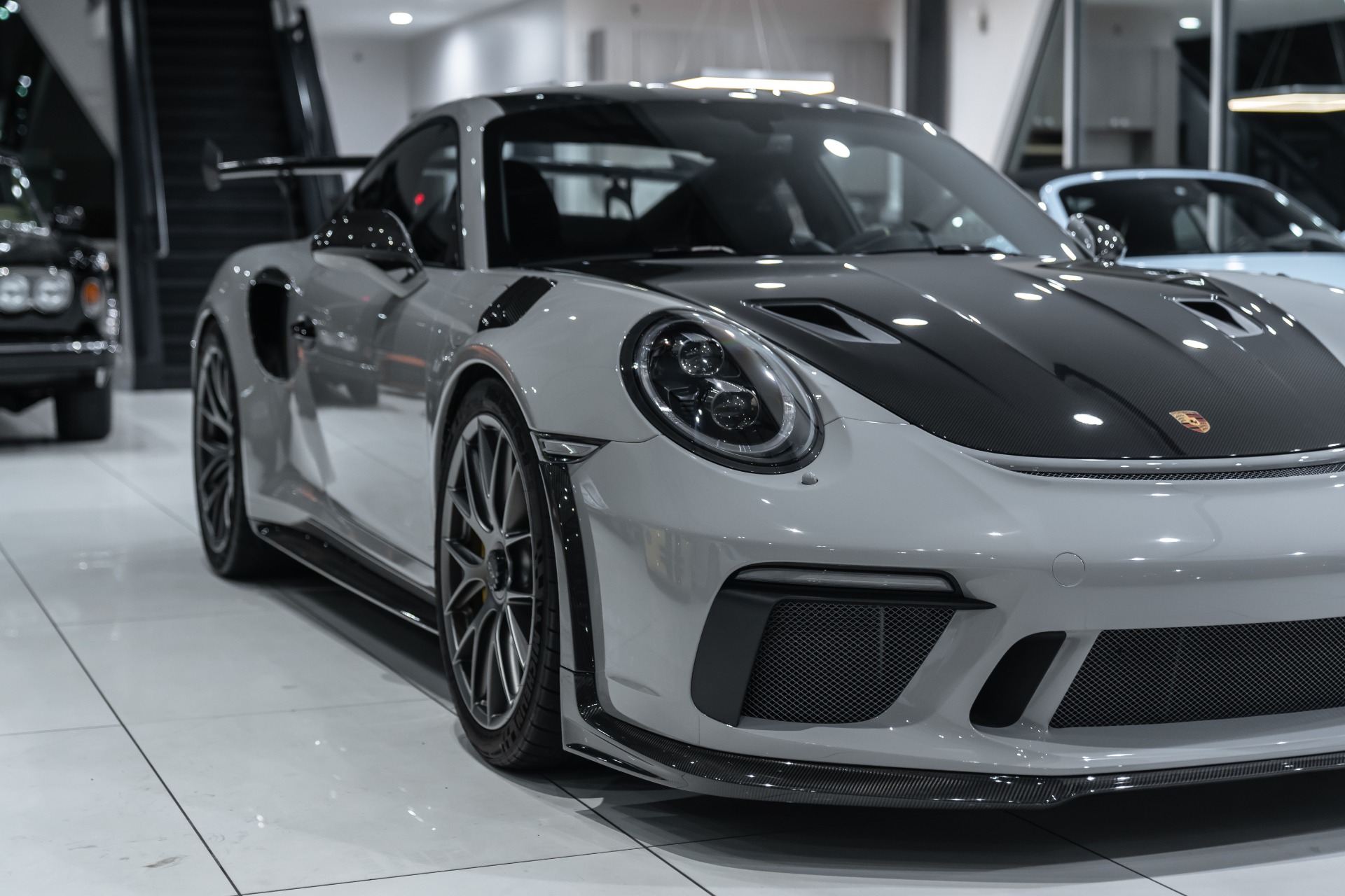 Used-2019-Porsche-911-GT3RS-Weissach-Package-Magnesium-Wheels-Carbon-Fiber-Front-Lift-Huge-Msrp