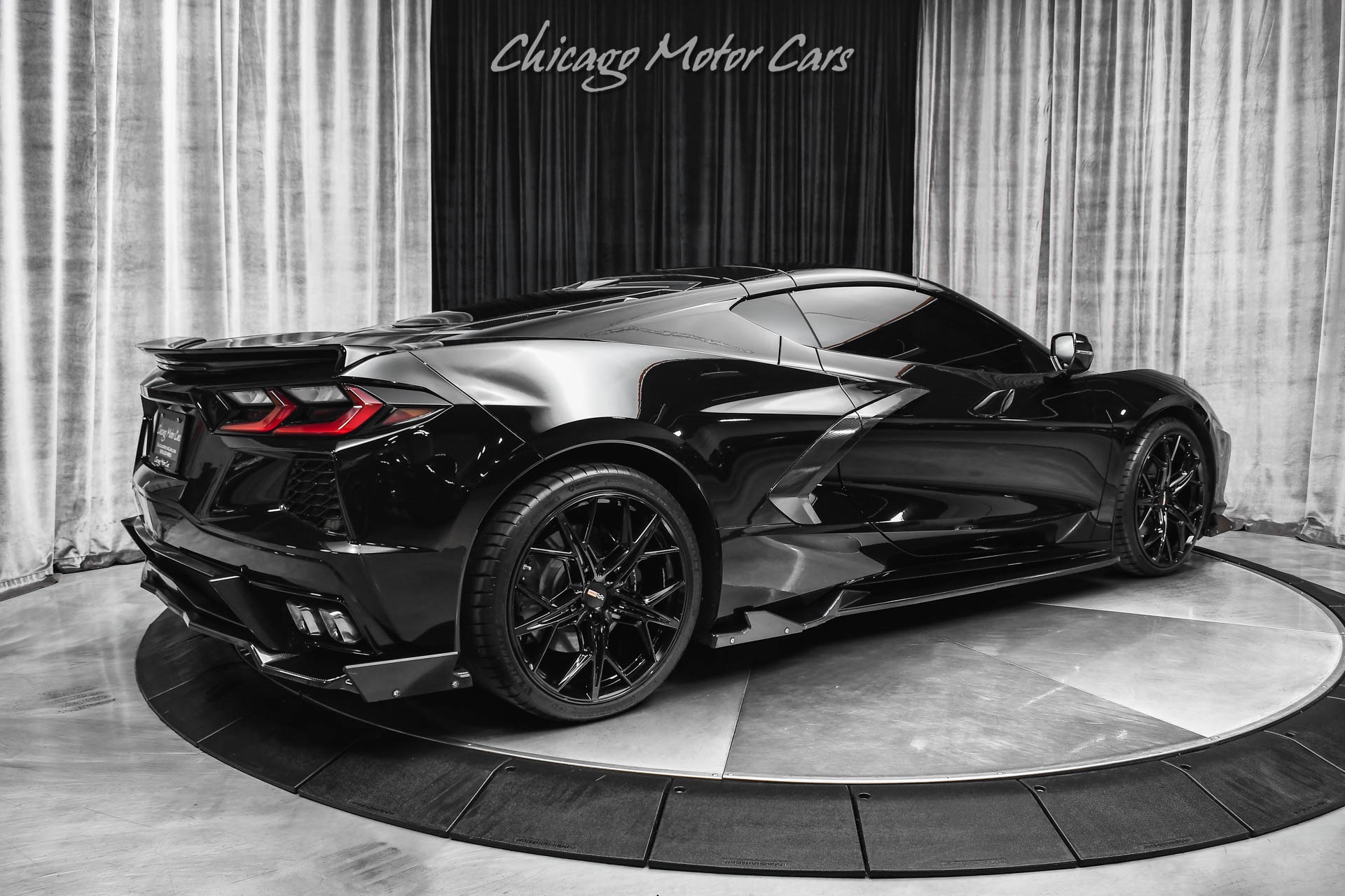 Used-2022-Chevrolet-Corvette-Stingray-3LT-C8-Coupe-Front-Lift-Tastefully-Upgraded-Cray-Wheels