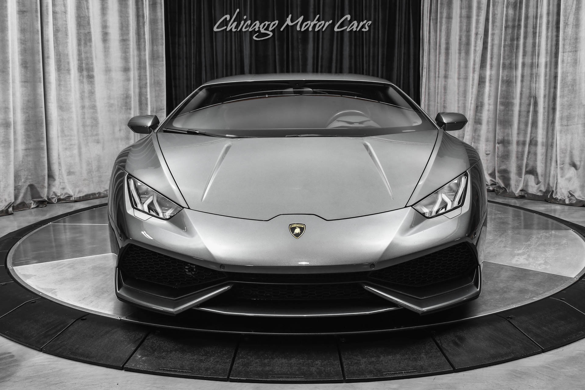 Used-2015-Lamborghini-Huracan-LP610-4-Coupe-Just-Serviced-Race-Exhaust-Front-Lift-TEB--Forged-Carbon