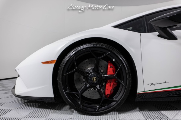 Used 2018 Lamborghini Huracan Performante FULL XPEL STEALTH PPF! FORGED CARBON EVERYWHERE! LOADED!! for sale Sold at Chicago Motor Cars in West Chicago IL 60185 3