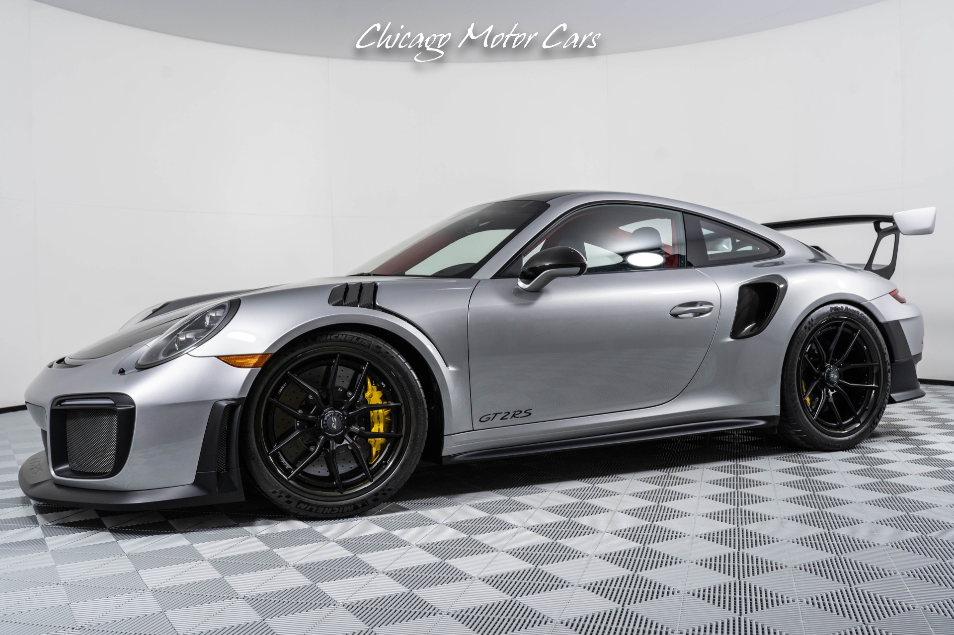 Used-2019-Porsche-911-GT2-RS-Weissach-Package-Full-PPF-VERY-LOW-MILES-Front-Lift-Loaded