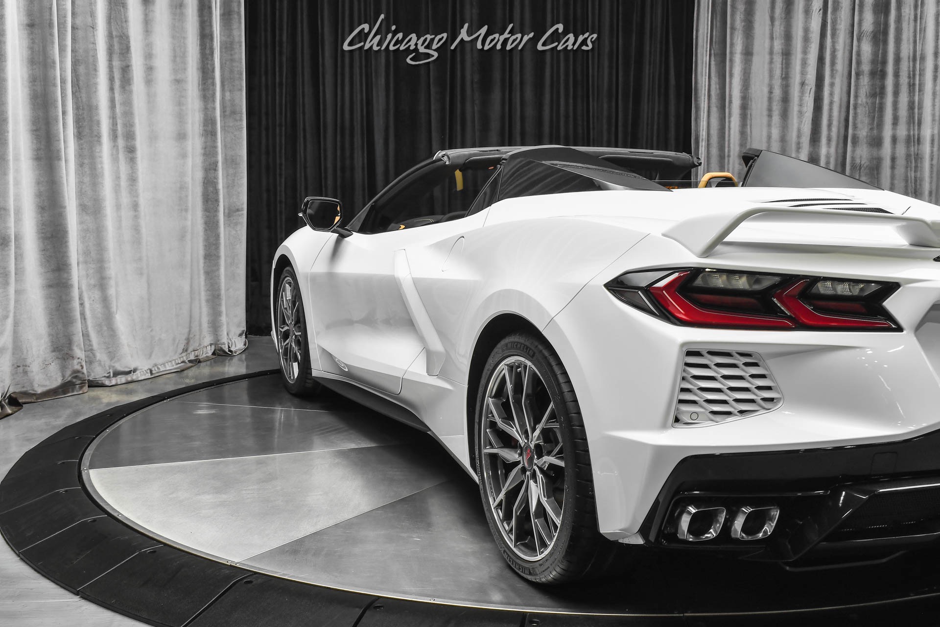 Used-2023-Chevrolet-Corvette-Stingray-C8-3LT-Z51-Convertible-HUGE-MSRP-HOT-COLOR-COMBO