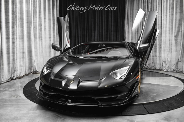 Used 2020 Lamborghini Aventador LP770-4 SVJ Coupe HOT Color Combo! TONS of Carbon Fiber! Front Lift! for sale Sold at Chicago Motor Cars in West Chicago IL 60185 2