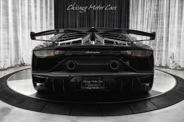 Used 2020 Lamborghini Aventador LP770-4 SVJ Coupe HOT Color Combo! TONS of Carbon Fiber! Front Lift! for sale Sold at Chicago Motor Cars in West Chicago IL 60185 4
