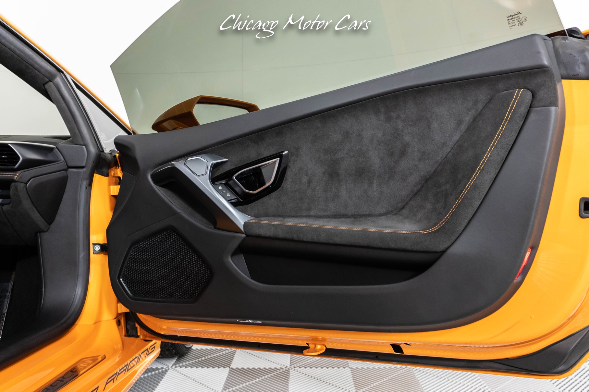 Used-2015-Lamborghini-Huracan-LP-610-4-UGR-Stage-3-TWIN-Turbo-Kit-Orange-Pearl-Effect-250K-In-Upgrades