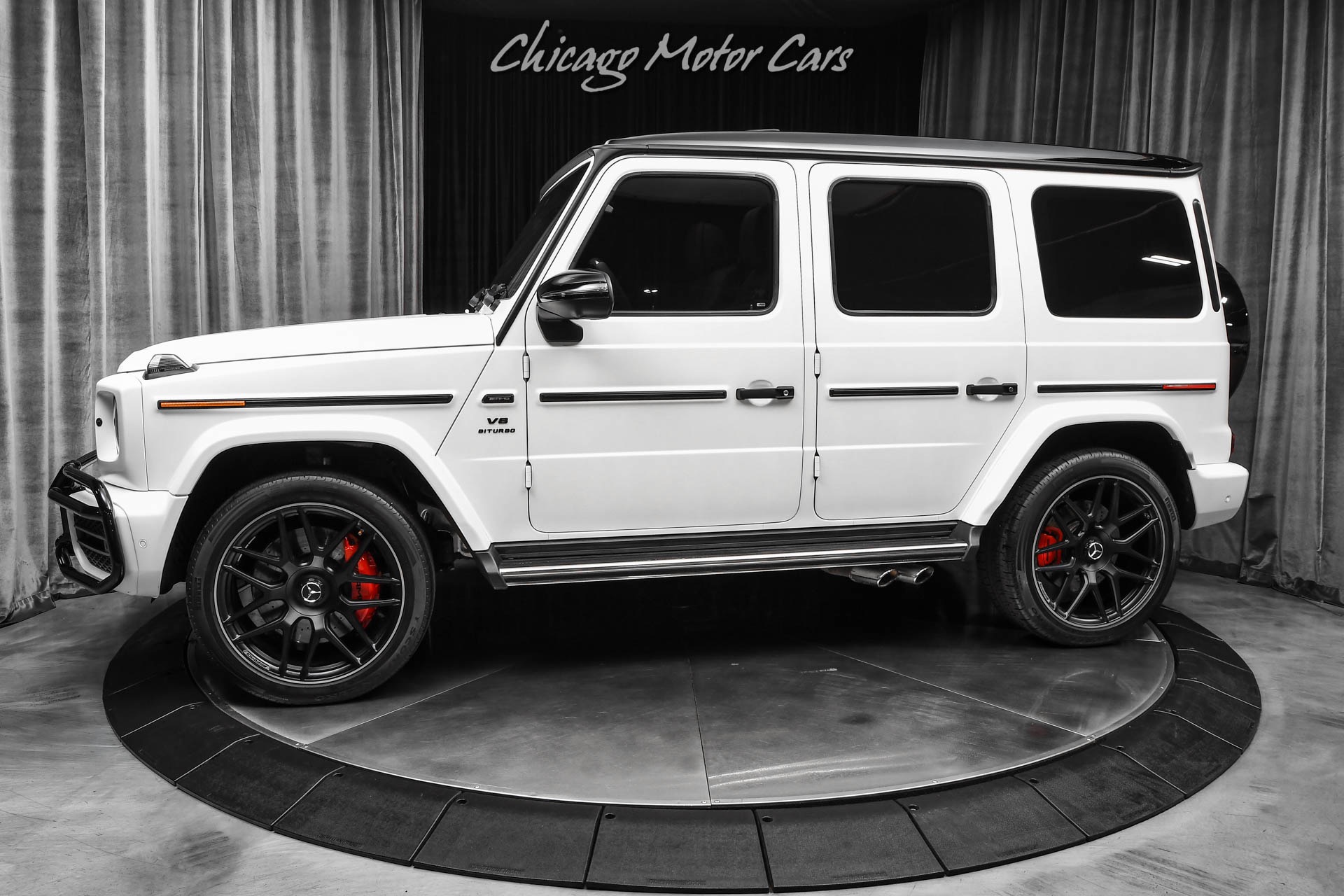 Used 2021 Mercedes-Benz G63 AMG 4Matic SUV 22s Designo Diamond White AMG Night Package Carbon Fiber LOADED for sale $145,800 at Chicago Motor Cars in West Chicago IL