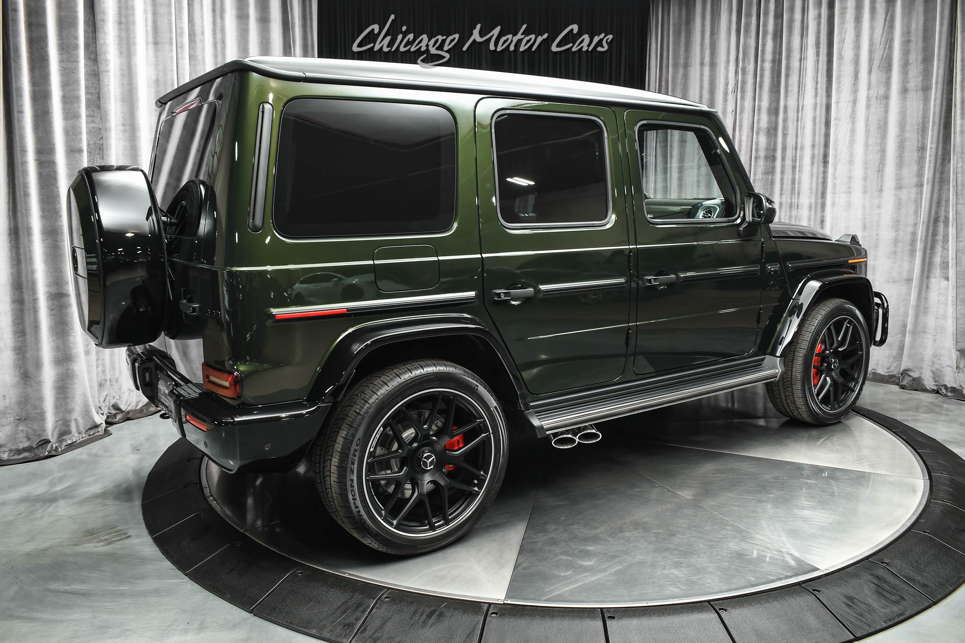 Used-2022-Mercedes-Benz-G63-AMG-4Matic-SUV-G-Manufaktur-Interior-Pkg-Plus-Carbon-Fiber-ONLY-24-Miles