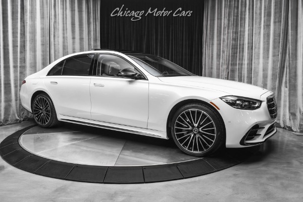 Used 2023 Mercedes-Benz S500 4Matic Sedan AMG Line! Night Pkg! AMG Wheels! DELIVERY MILES! for sale Sold at Chicago Motor Cars in West Chicago IL 60185 6