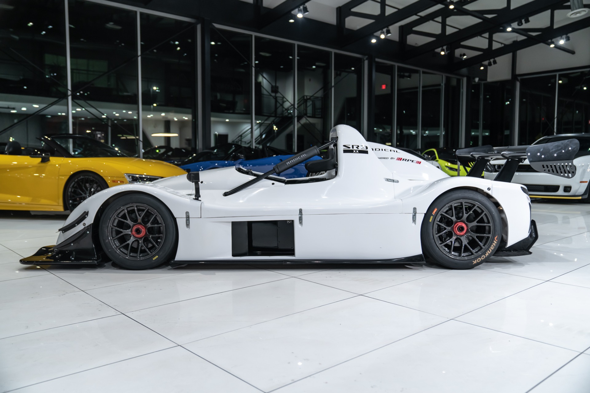 Used-2022-Radical-SR3-XX-Center-Seat-Racecar-ONLY-8-Hours-Performance-Exhaust-Ready-to-Race