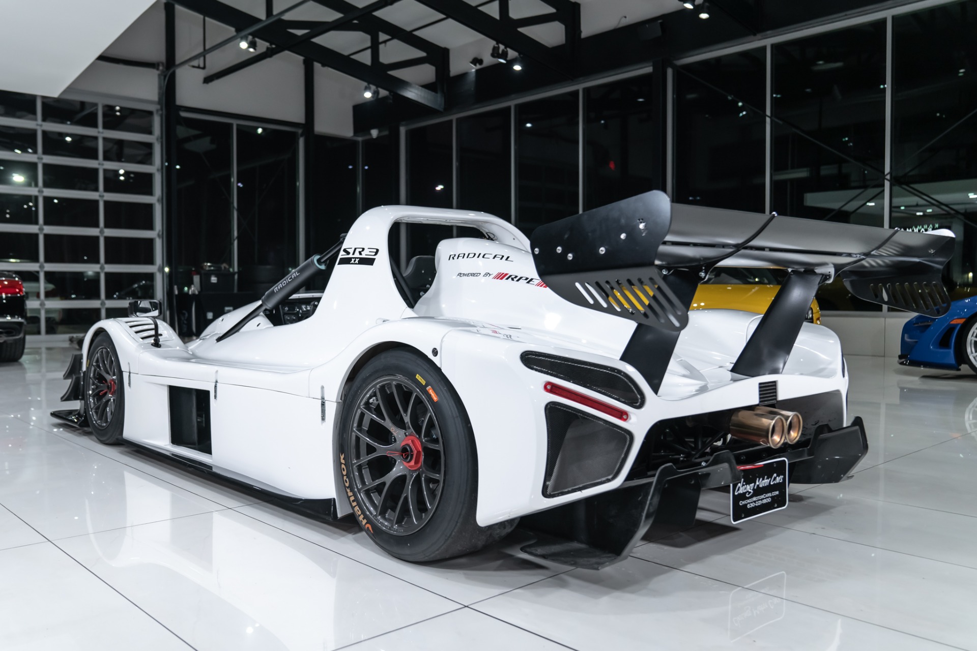 Used-2022-Radical-SR3-XX-Center-Seat-Racecar-ONLY-8-Hours-Performance-Exhaust-Ready-to-Race