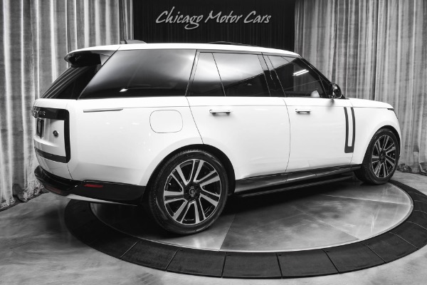 Used 2023 Land Rover Range Rover P530 SE TECHNOLOGY PACKAGE HEATED AND COOL FRONT SEATS RECLINING REAR SEAT for sale Sold at Chicago Motor Cars in West Chicago IL 60185 5