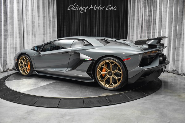 Used 2019 Lamborghini Aventador LP770-4 SVJ Coupe Grigio Telesto Pearl! LOADED with Carbon Fiber! FULL PPF! for sale Sold at Chicago Motor Cars in West Chicago IL 60185 3