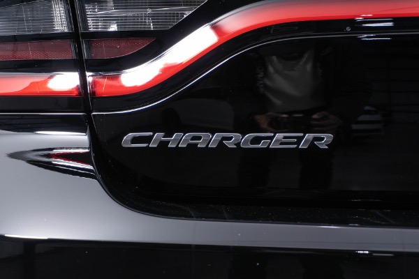 Used-2018-Dodge-Charger-SRT-HELLCAT-HUGE-MSRP-HIGHLY-DESIRED-MODEL-V8-HEMI-ENGINE