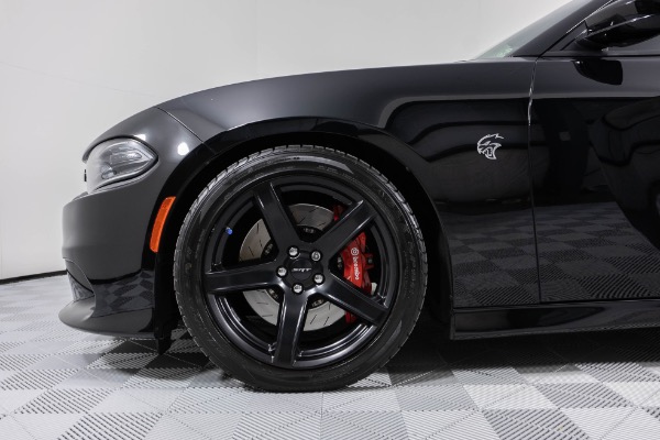 Used-2018-Dodge-Charger-SRT-HELLCAT-HUGE-MSRP-HIGHLY-DESIRED-MODEL-V8-HEMI-ENGINE