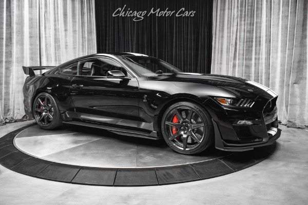 Used-2020-Ford-Mustang-Shelby-GT500-Golden-Ticket-Carbon-Fiber-Track-Pack-3K-Miles