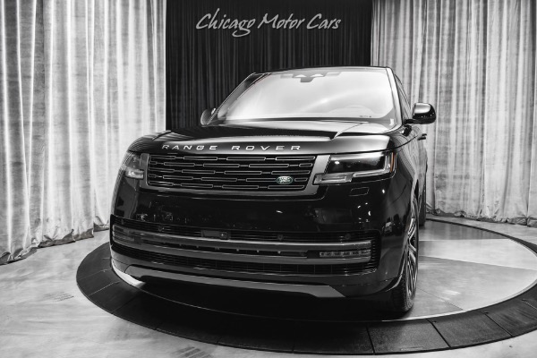 Used 2023 Land Rover Range Rover P530 SE SUV Technology Pack! Premium Interior Pack! Delivery Miles! for sale Sold at Chicago Motor Cars in West Chicago IL 60185 2