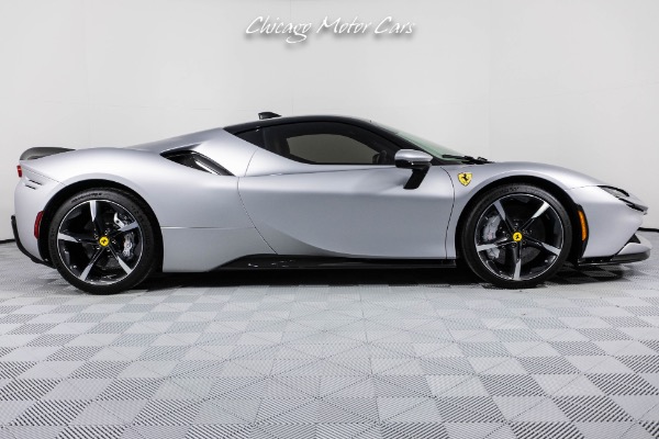 Used-2021-Ferrari-SF90-Stradale-ASSETTO-FIORANO-PACKAGE-TONS-OF-CARBON-FIBER-UPGRADES-LOADED