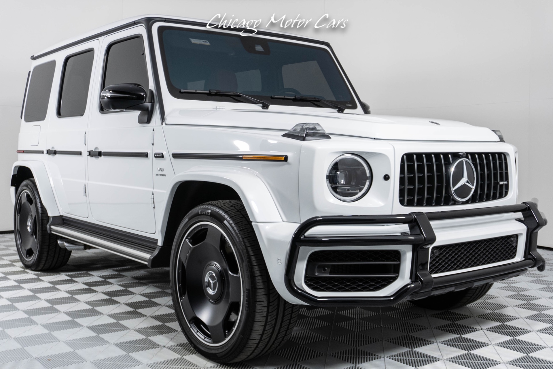 Used-2022-Mercedes-Benz-AMG-G63-INTERIOR-PACKAGE-AMG-NIGHT-PACKAGE-22-inch-FORGED-MONOBLOCK-WHEELS