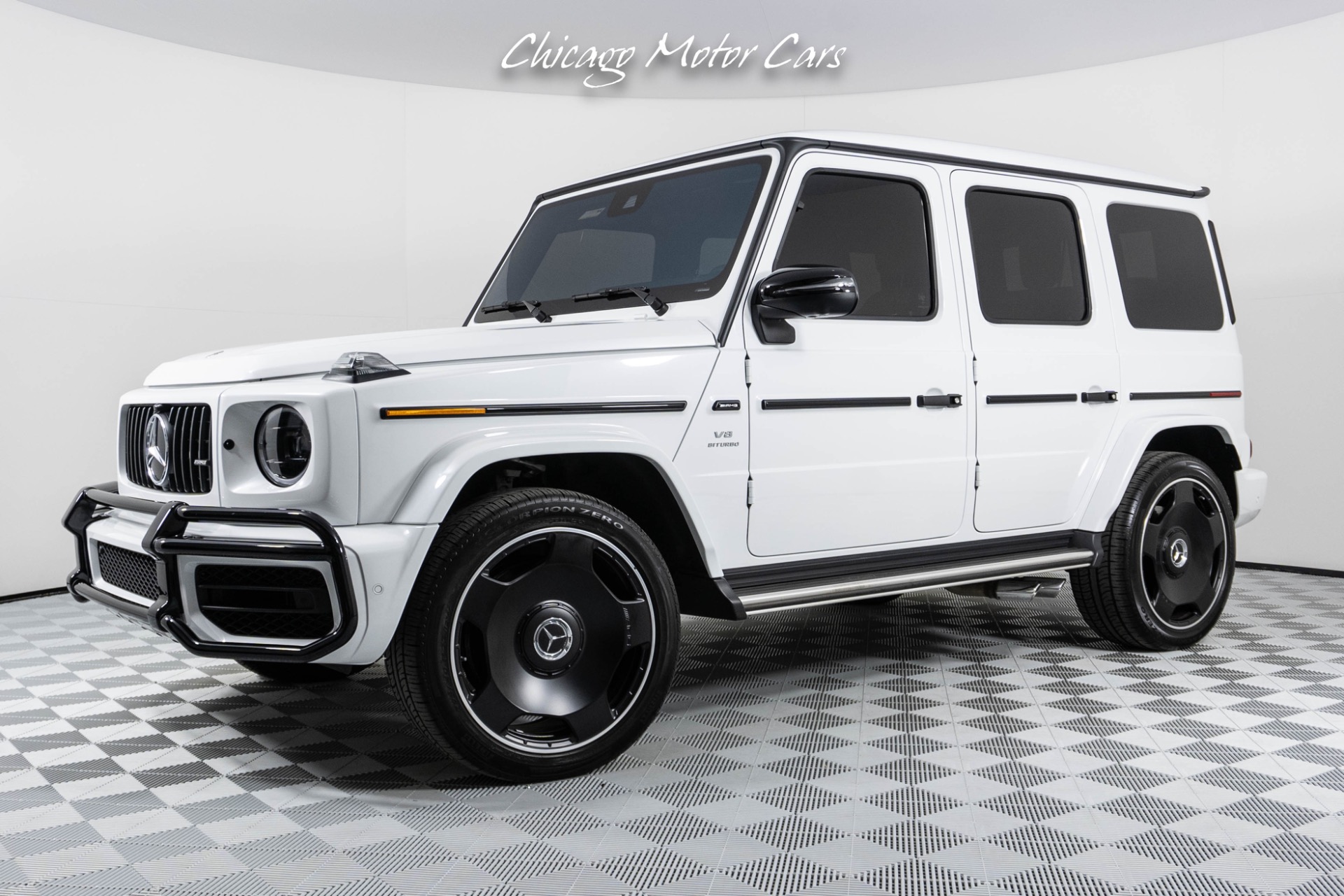 Used-2022-Mercedes-Benz-AMG-G63-INTERIOR-PACKAGE-AMG-NIGHT-PACKAGE-22-inch-FORGED-MONOBLOCK-WHEELS