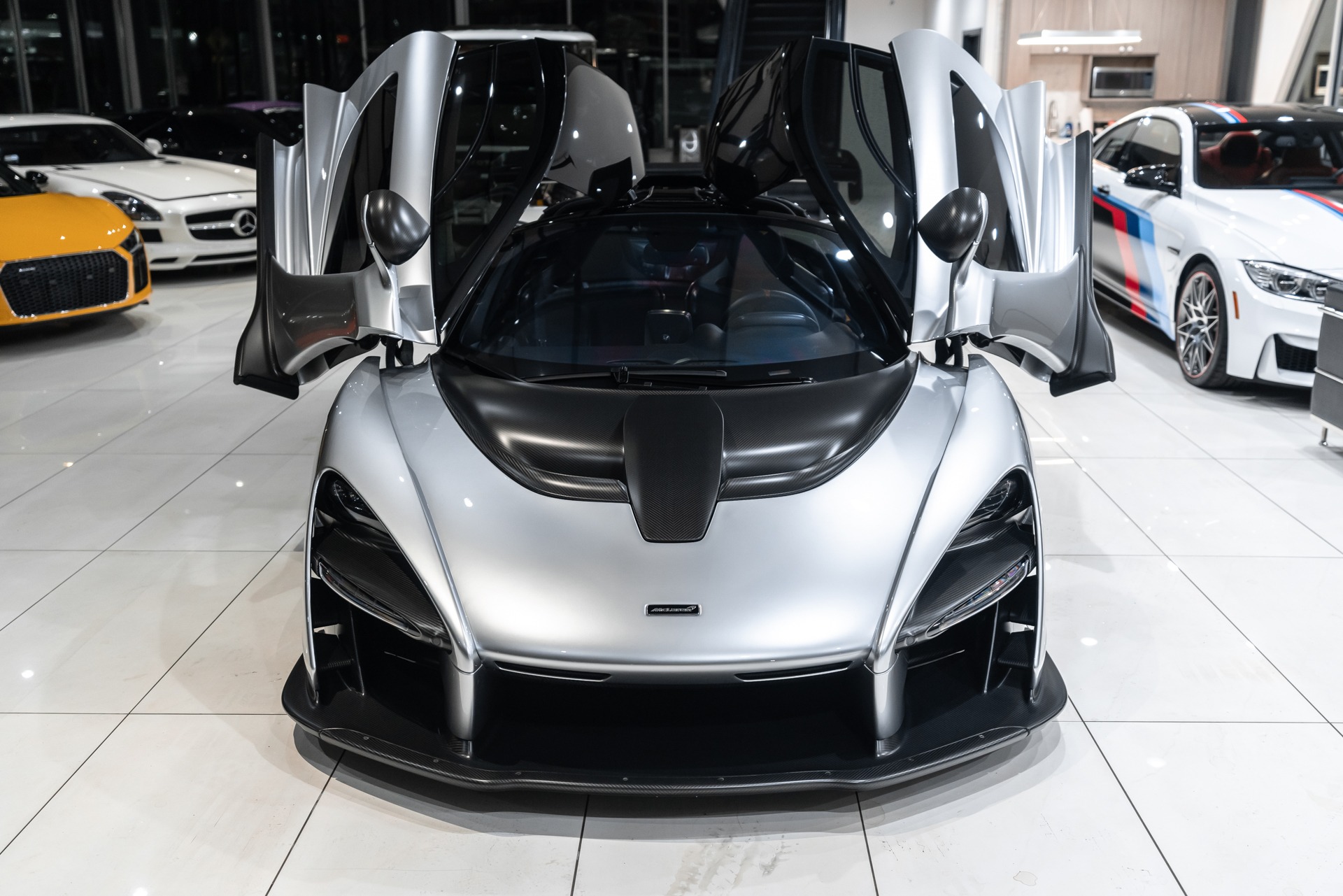 Used-2019-McLaren-Senna-Coupe-Liquid-Silver-Bespoke-Interior-TONS-of-Carbon-100K-in-Options