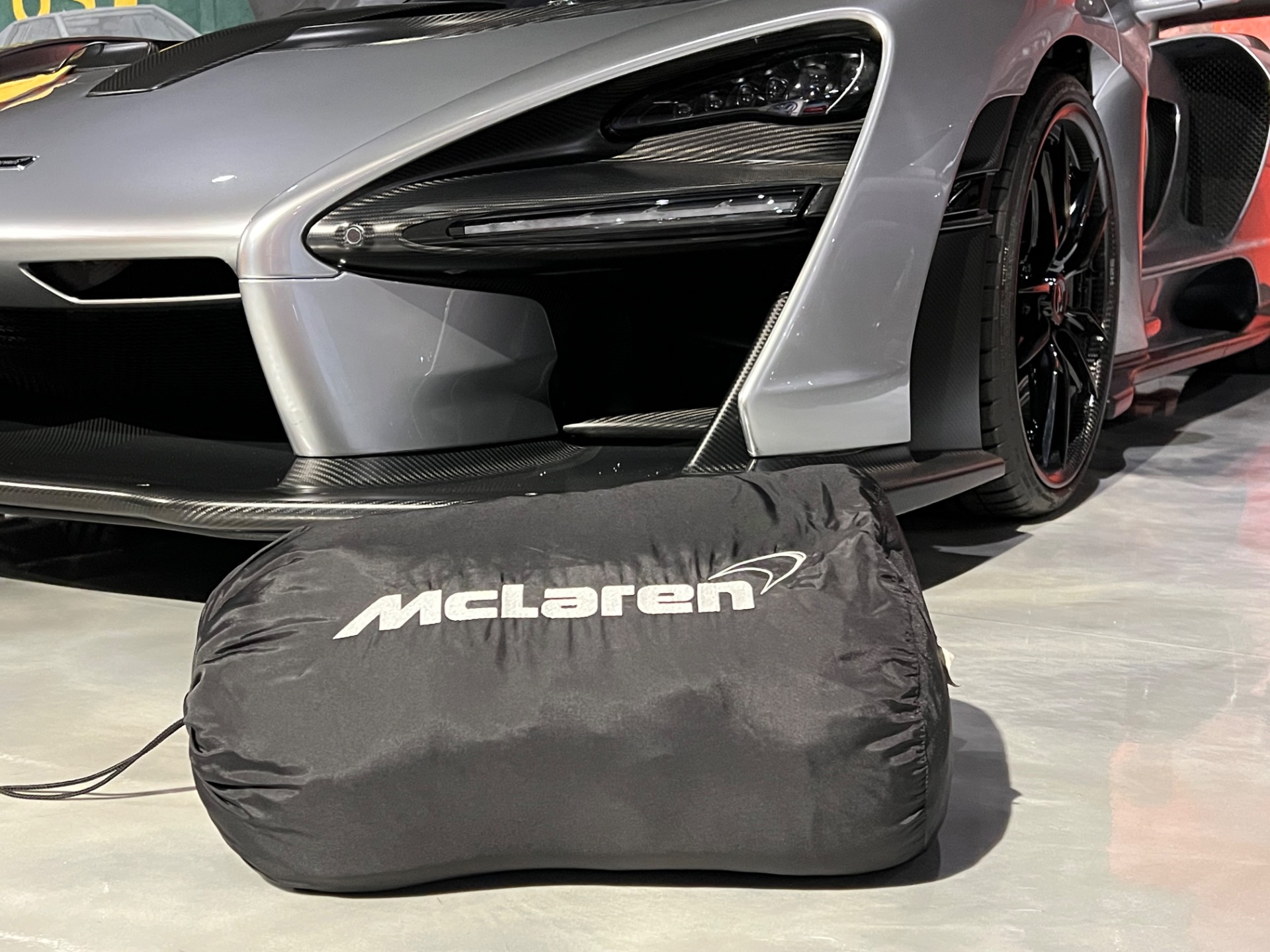 Used-2019-McLaren-Senna-Coupe-Liquid-Silver-Bespoke-Interior-TONS-of-Carbon-100K-in-Options