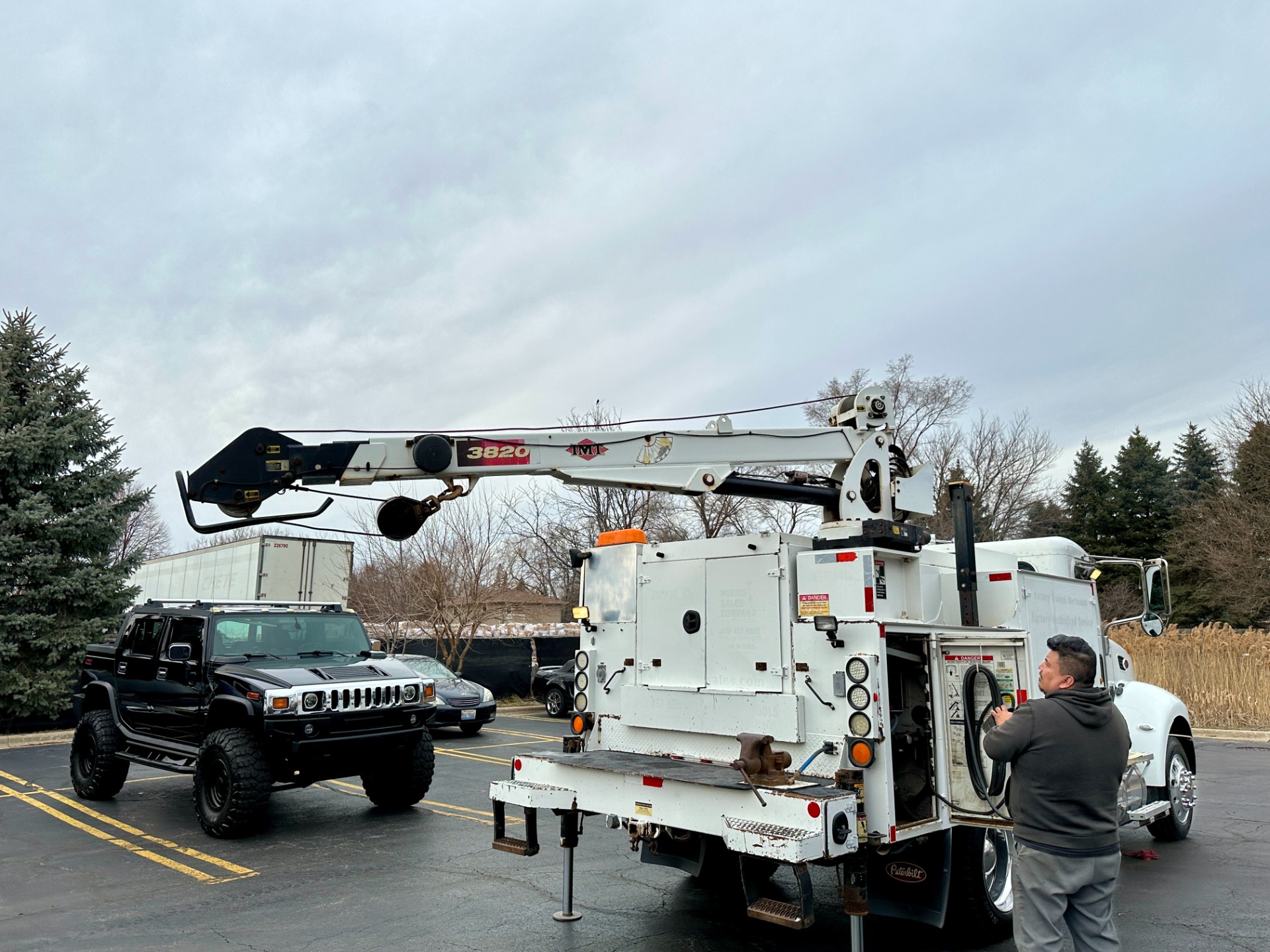 Used-2012-Peterbilt-337-Service-Truck-Generator-Compressor-IMT-Crane