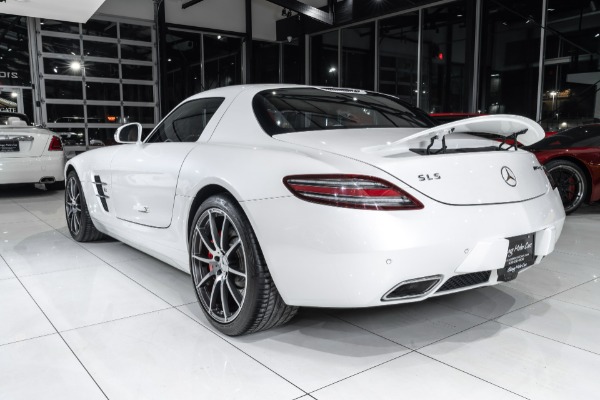 Used-2012-Mercedes-Benz-SLS-AMG-RARE-Gullwing-Coupe-BEST-Color-Combo-Carbon-Fiber-Interior-Collector-Car