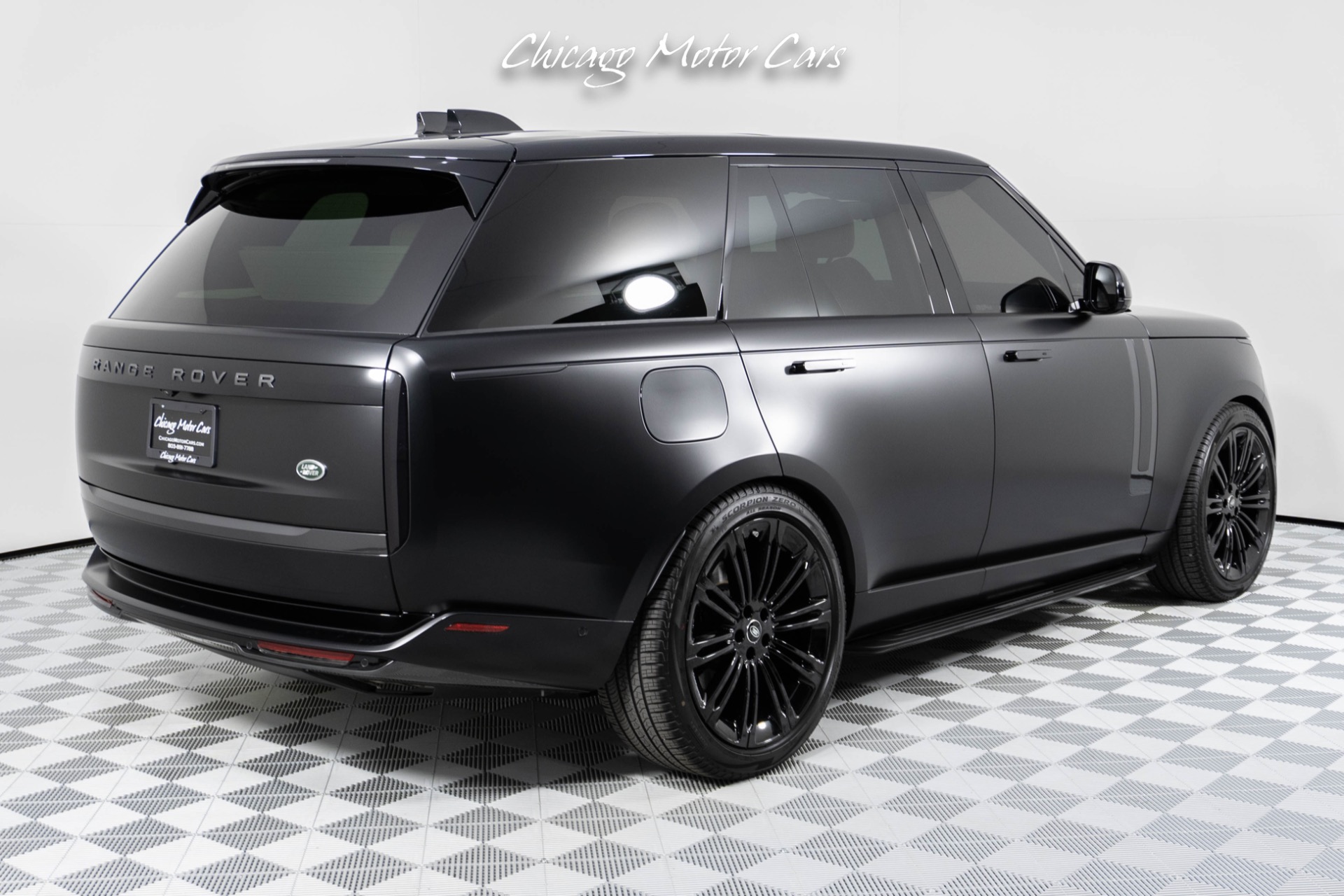 Used-2023-Land-Rover-Range-Rover-P530-First-Edition-SHADOW-EXTERIOR-PACKAGE-ONLY-1K-MILES