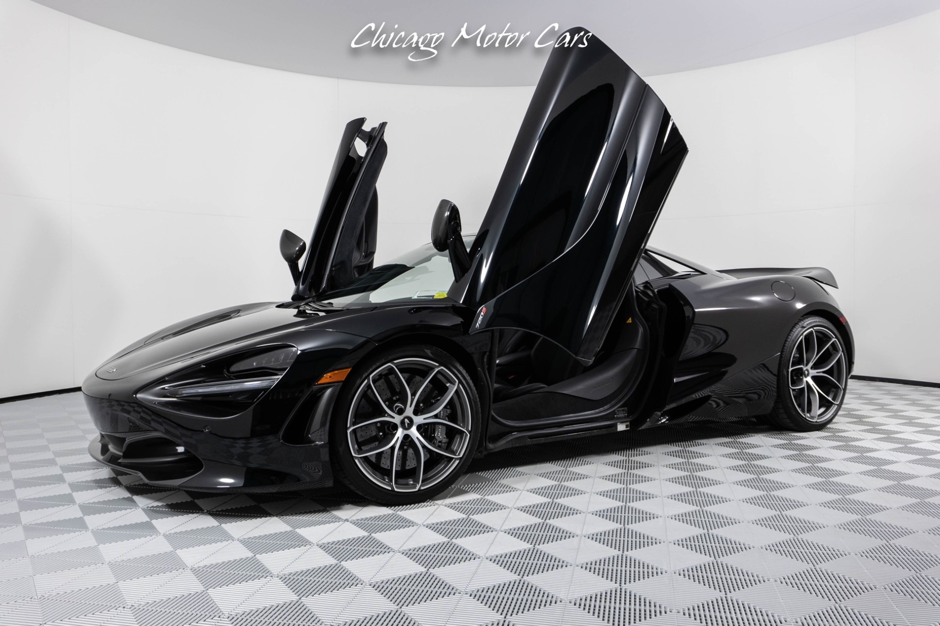 Used-2020-McLaren-720S-PERFORMANCE-SPIDER-RARE-MSO-BOREALIS-BLACK-385K-MSRP-SPORT-EXHAUST-ELECTROCHROMATIC-ROOF