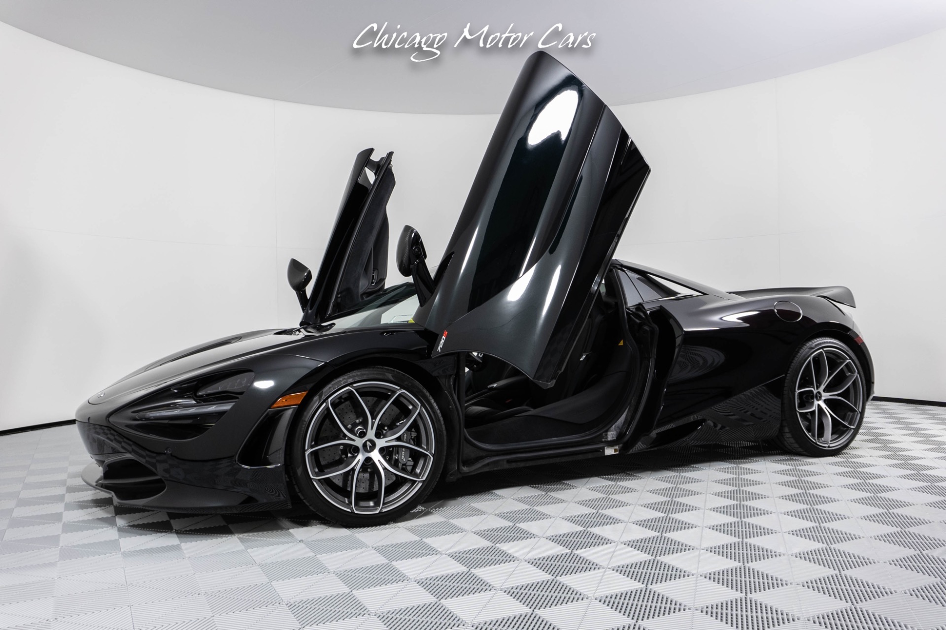 Used-2020-McLaren-720S-PERFORMANCE-SPIDER-RARE-MSO-BOREALIS-BLACK-385K-MSRP-SPORT-EXHAUST-ELECTROCHROMATIC-ROOF