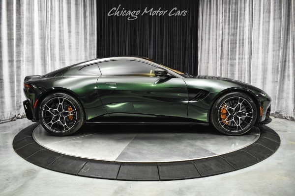 Used-2021-Aston-Martin-Vantage-Coupe-7-Speed-Manual-Carbon-Brakes-Classic-Color-Combo-Only-2k-Miles