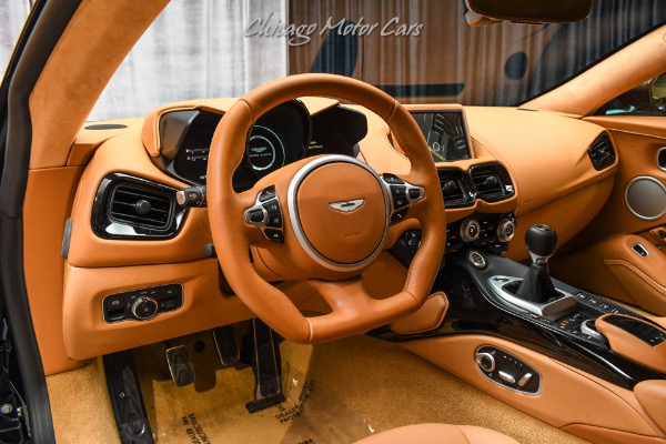 Used-2021-Aston-Martin-Vantage-Coupe-7-Speed-Manual-Carbon-Brakes-Classic-Color-Combo-Only-2k-Miles