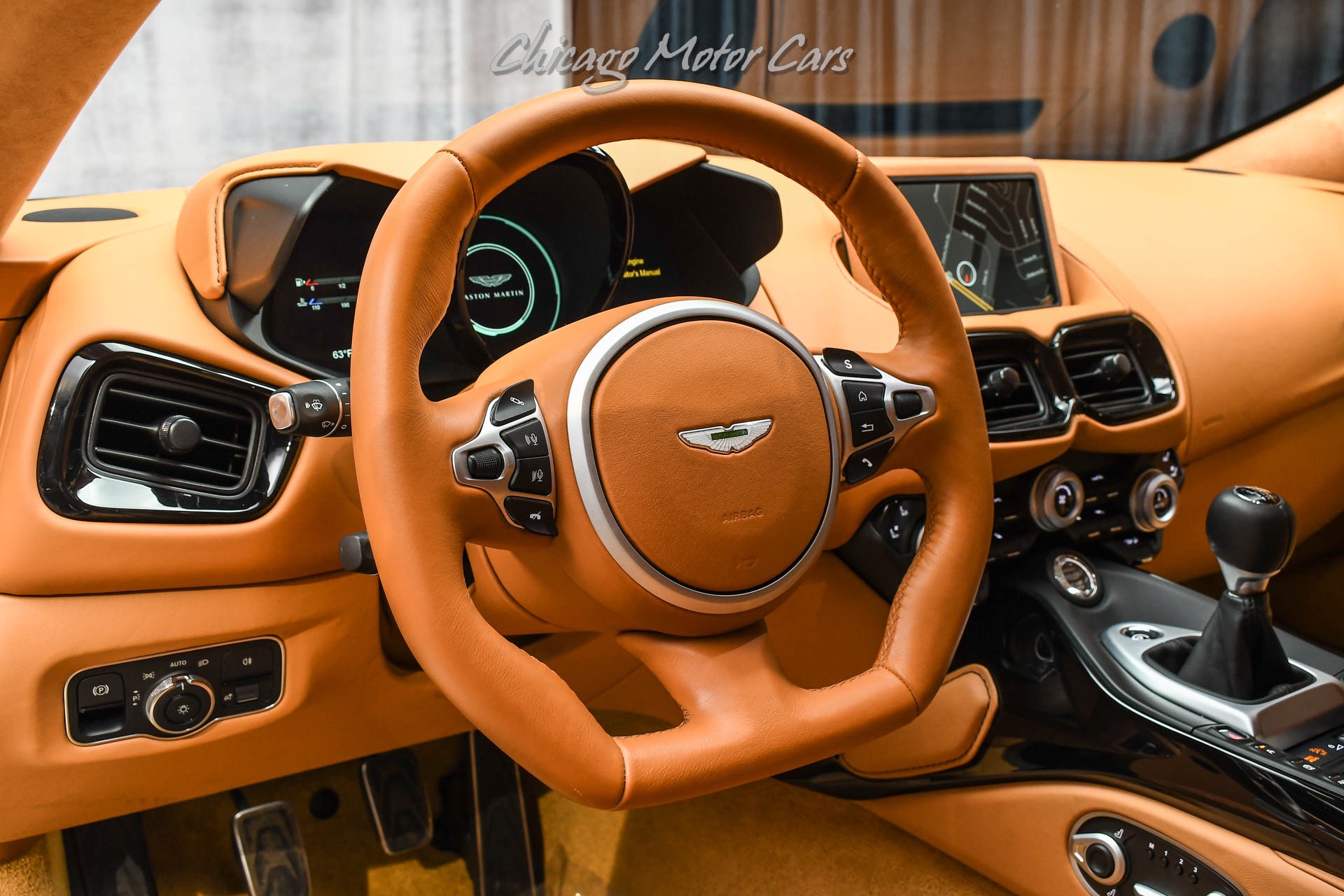 Used-2021-Aston-Martin-Vantage-Coupe-7-Speed-Manual-Carbon-Brakes-Classic-Color-Combo-Only-2k-Miles