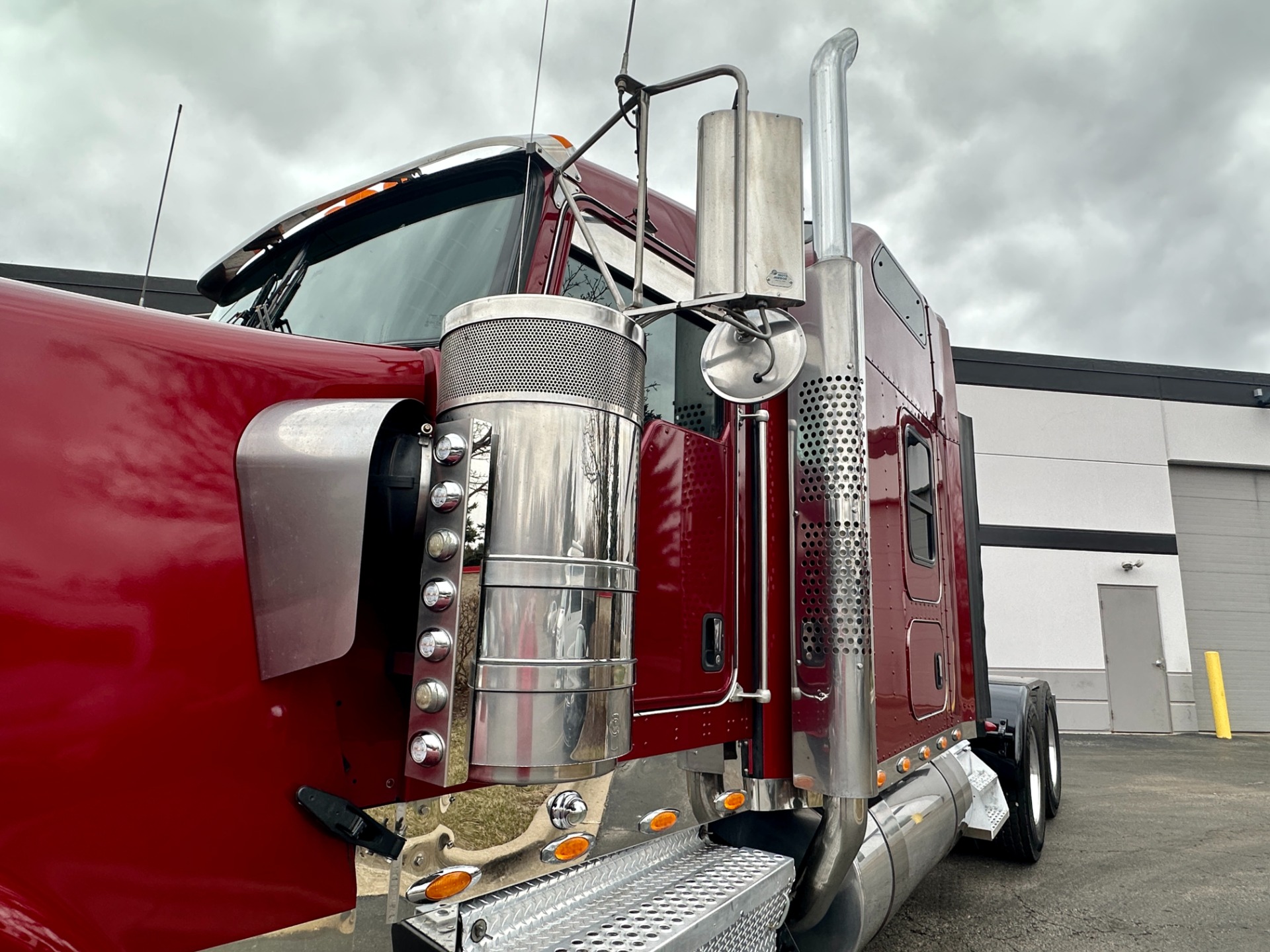 2017 KENWORTH W9 SERIES - Image 35