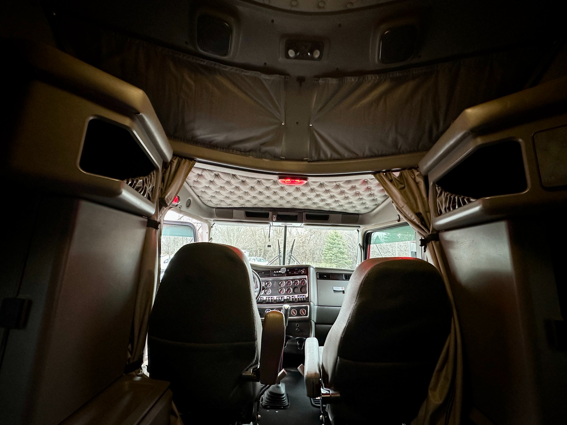 2017 KENWORTH W9 SERIES - Image 52