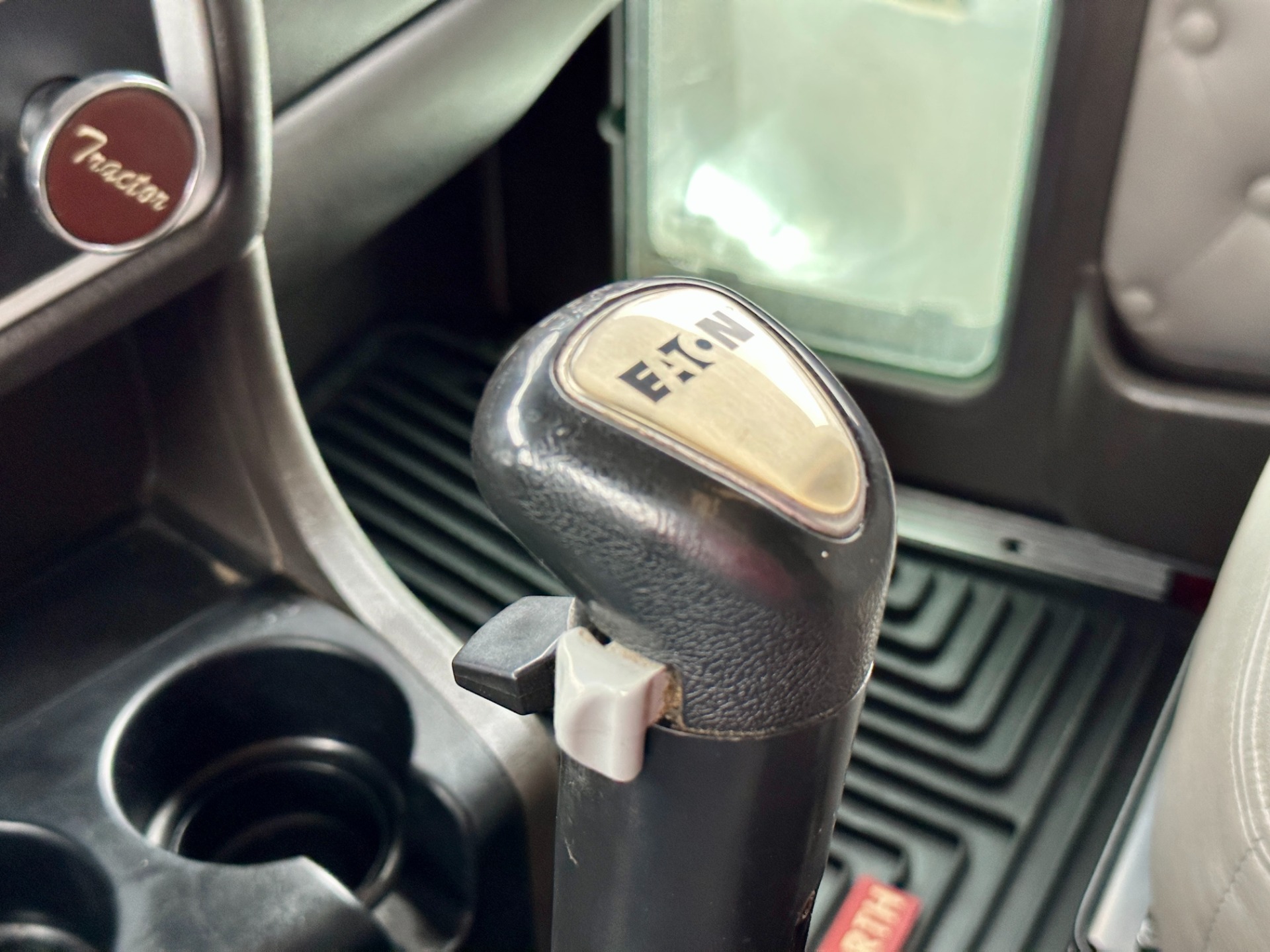 2017 KENWORTH W9 SERIES - Image 64