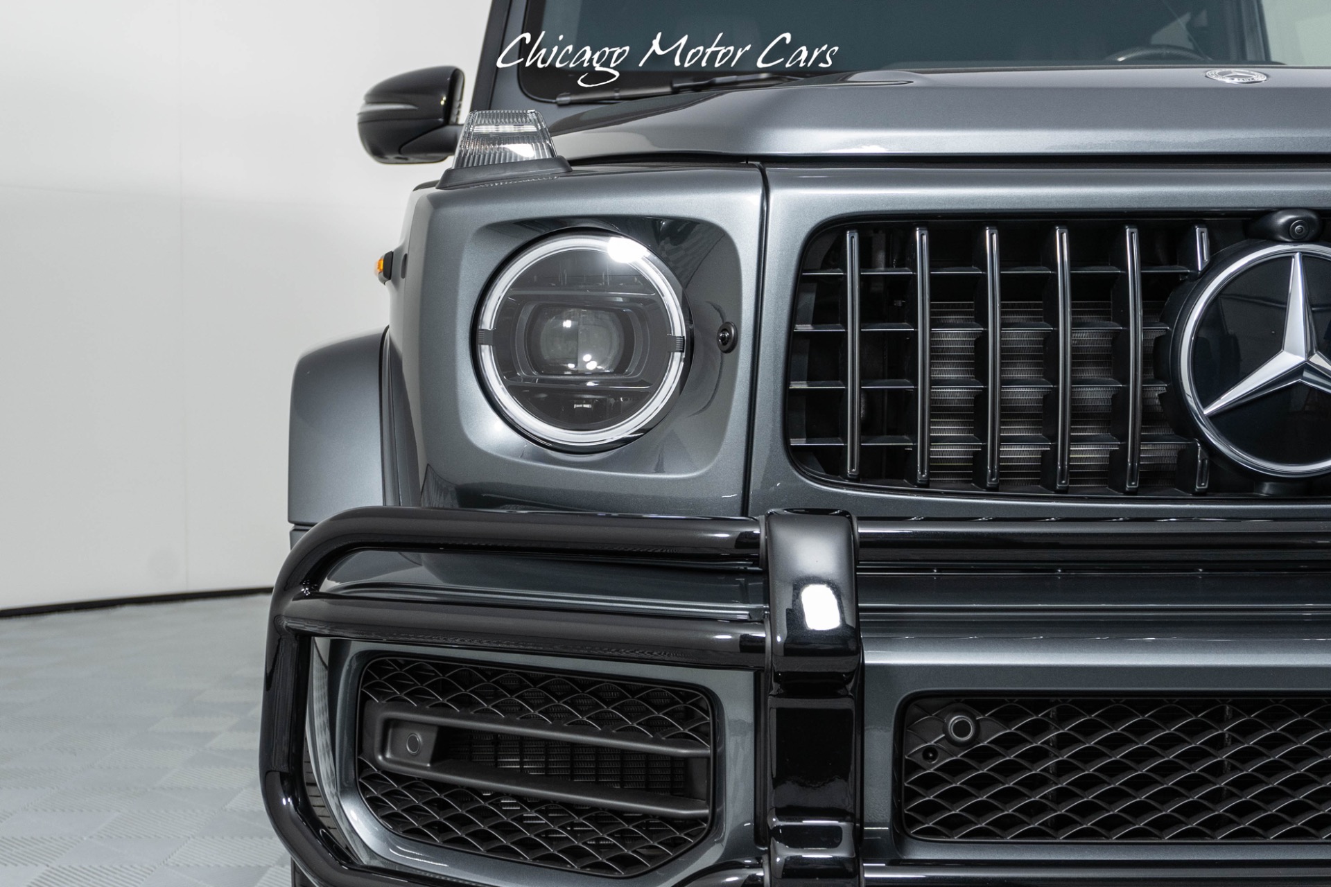 Used-2022-Mercedes-Benz-AMG-G63-Brand-New-AMG-NIGHT-PACKAGE-INTERIOR-PACKAGE-PLUS-22-Forged-AMG-Cross-Spoke