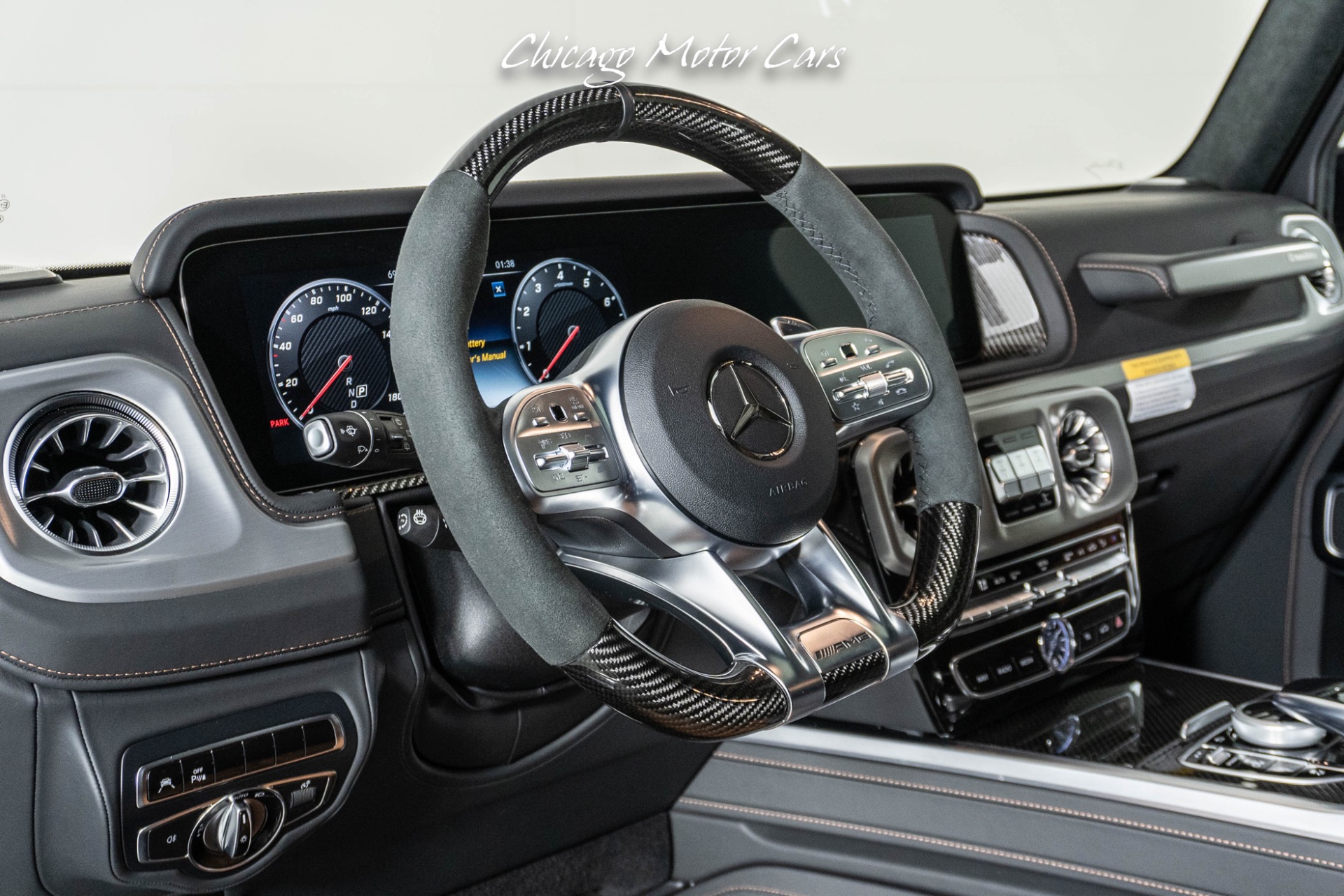 Used-2022-Mercedes-Benz-AMG-G63-Brand-New-AMG-NIGHT-PACKAGE-INTERIOR-PACKAGE-PLUS-22-Forged-AMG-Cross-Spoke