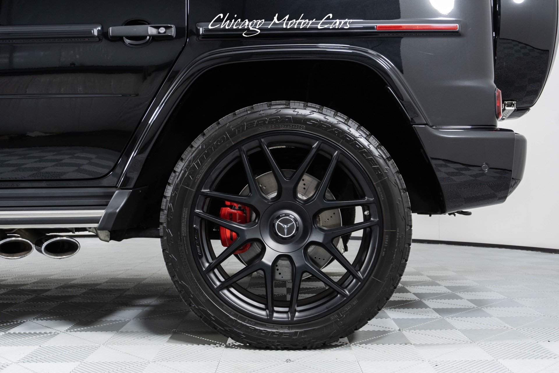 Used-2021-Mercedes-Benz-AMG-G63-HOT-COLOR-COMBO-22-FORGED-CROSS-SPOKE-WHEELS-PRISTINE-CONDITION