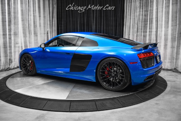 Used 2018 Audi R8 5.2 V10 RWS Coupe Red interior! LOADED! Premium Pkg! Valved Perf Exhaust! for sale Sold at Chicago Motor Cars in West Chicago IL 60185 3