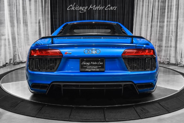 Used 2018 Audi R8 5.2 V10 RWS Coupe Red interior! LOADED! Premium Pkg! Valved Perf Exhaust! for sale Sold at Chicago Motor Cars in West Chicago IL 60185 4