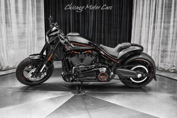 Used-2019-HARLEY-DAVIDSON-FXDRS-TOTAL-CUSTOM-98-MILES-TASTEFUL-UPGRADES