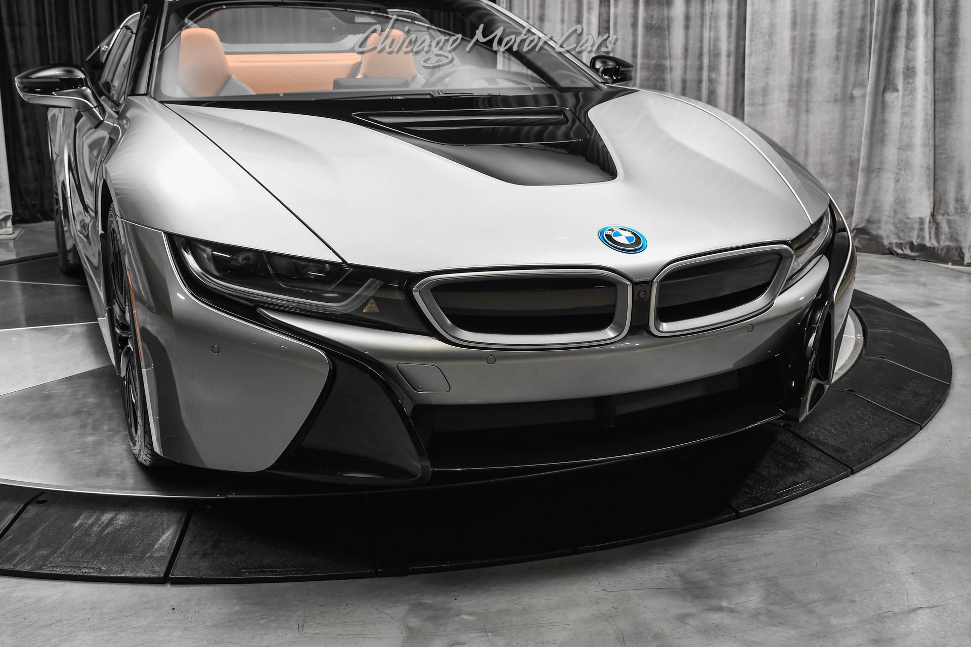 Used-2019-BMW-i8-Roadster-Convertible-Individual-Donington-Grey-BMW-Laserlight-LOW-Miles