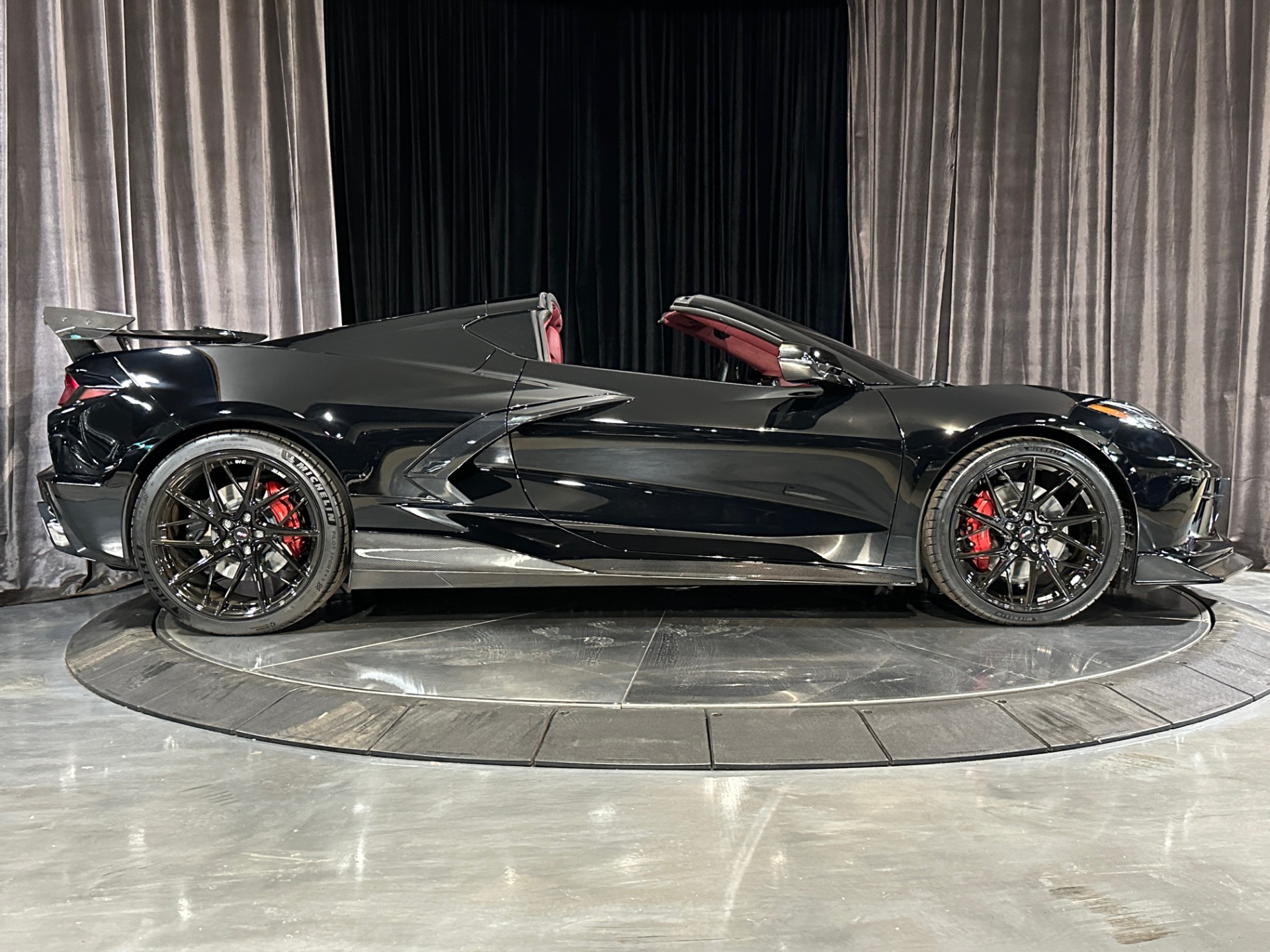 Used-2020-Chevrolet-Corvette-Stingray-3LT-Z51-Performance-Package-Magnetic-Ride-Front-Lift-Loaded