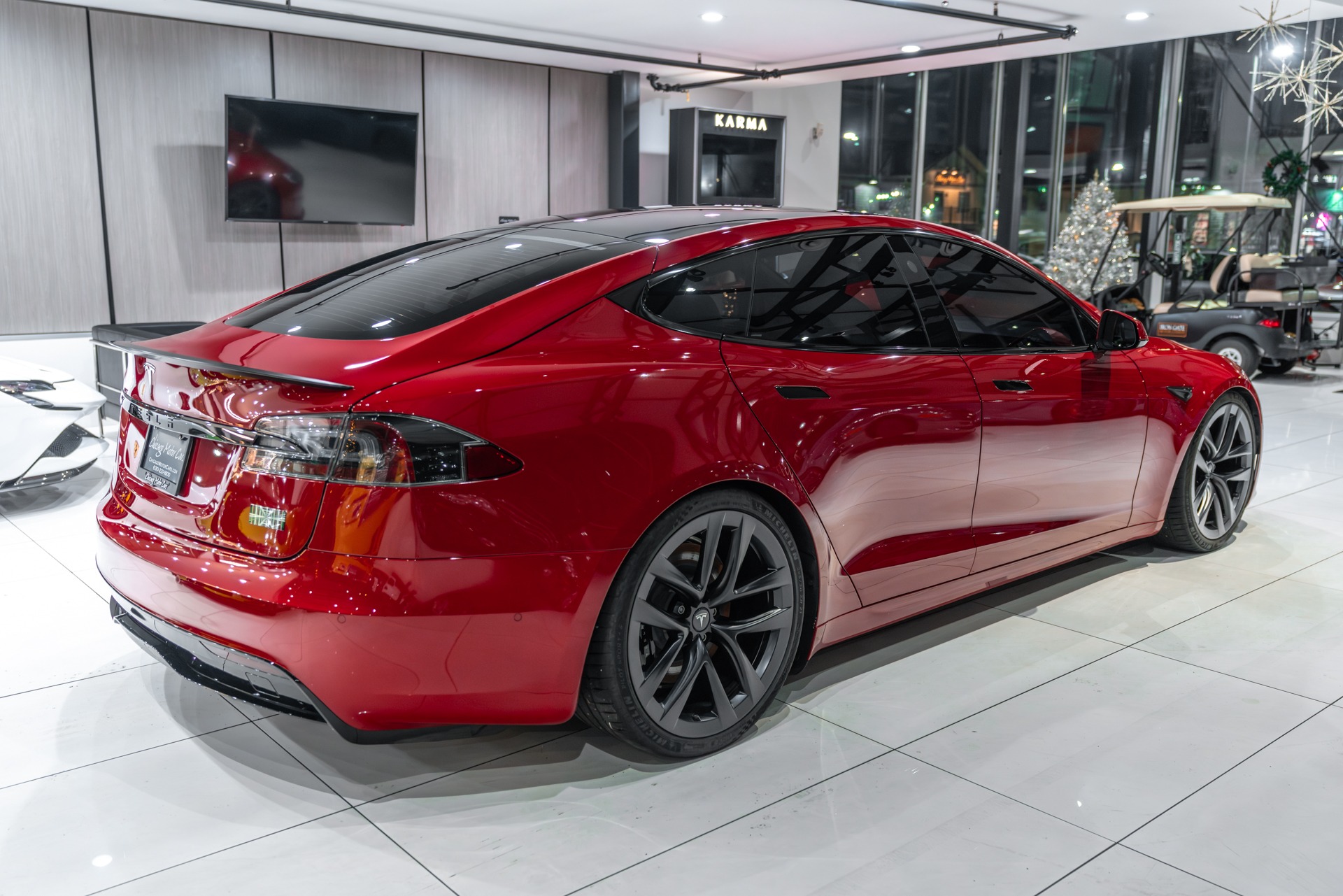 2022 Tesla Model S Plaid Review: A New 1,020-HP Chapter in American Luxury