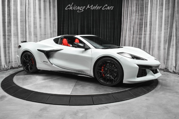 Used 2023 Chevrolet Corvette Z06 3LZ Coupe Front Lift Hottest Color Combo 600 Miles Loaded Rare for sale Sold at Chicago Motor Cars in West Chicago IL 60185 6