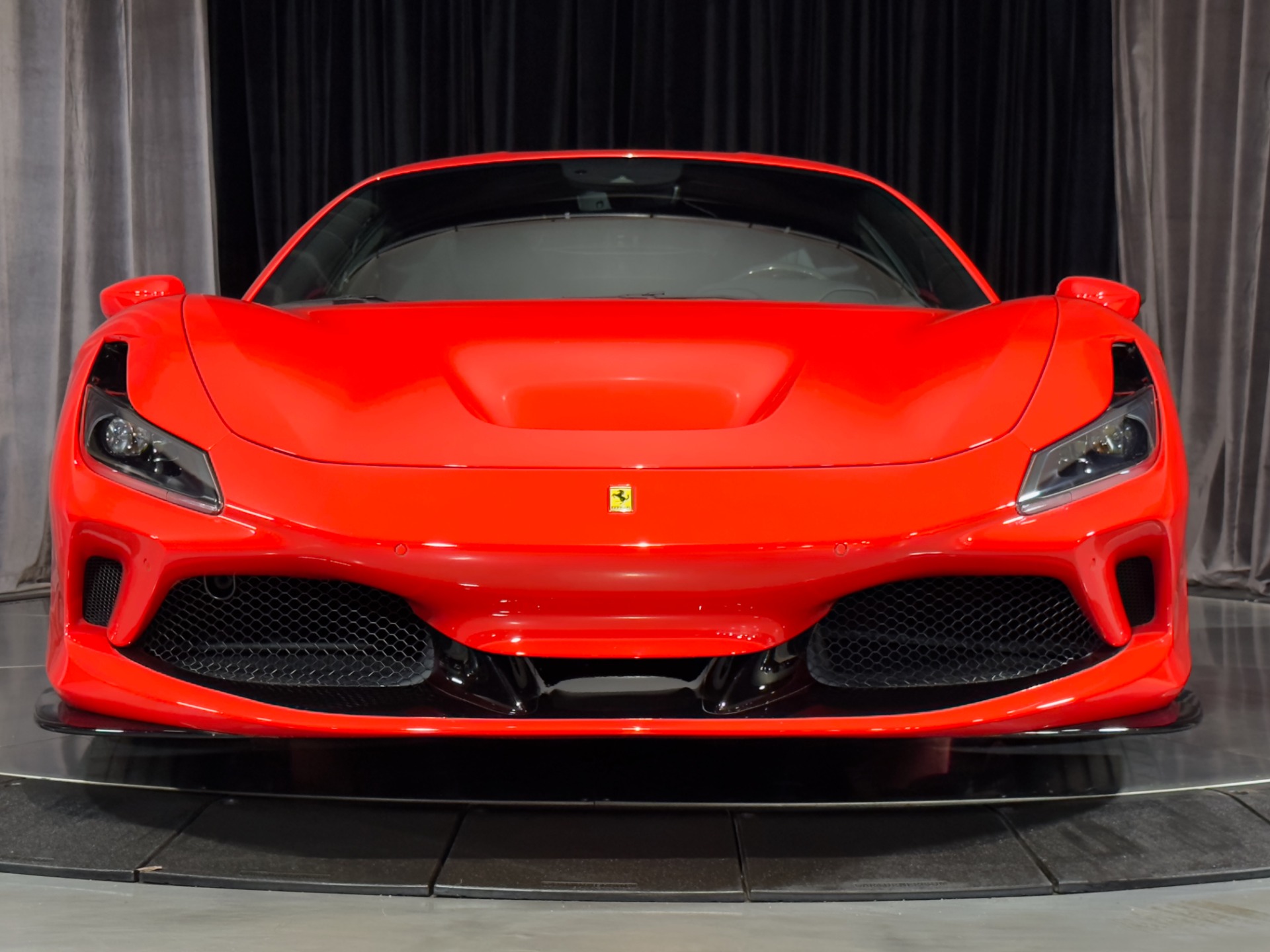 Used-2020-Ferrari-F8-Tributo-Coupe-ONLY-1001-Miles-Carbon-Steering-Wheel-Full-Electric-Seats-FULL-PPF